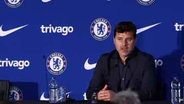 Mauricio Pochettino sambut positif rencana manajemen Chelsea walau ia tidak terlibat penuh. 