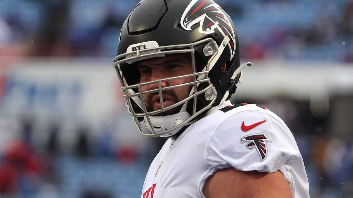 Eagles understandably add offensive line reinforcements in the form of Matt Hennessy - Vimarsana News
