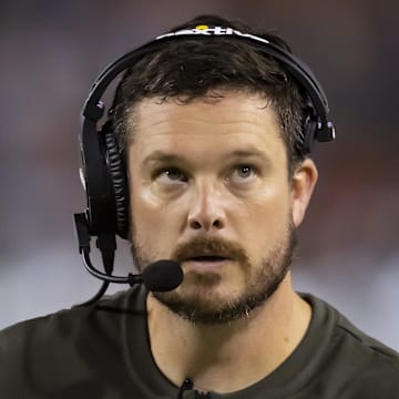 Oregon Ducks Iowa Hawkeyes Dan Lanning FPI Score Predictions Betting Odds Mark Gronowski Big Ten College Football Playoff 