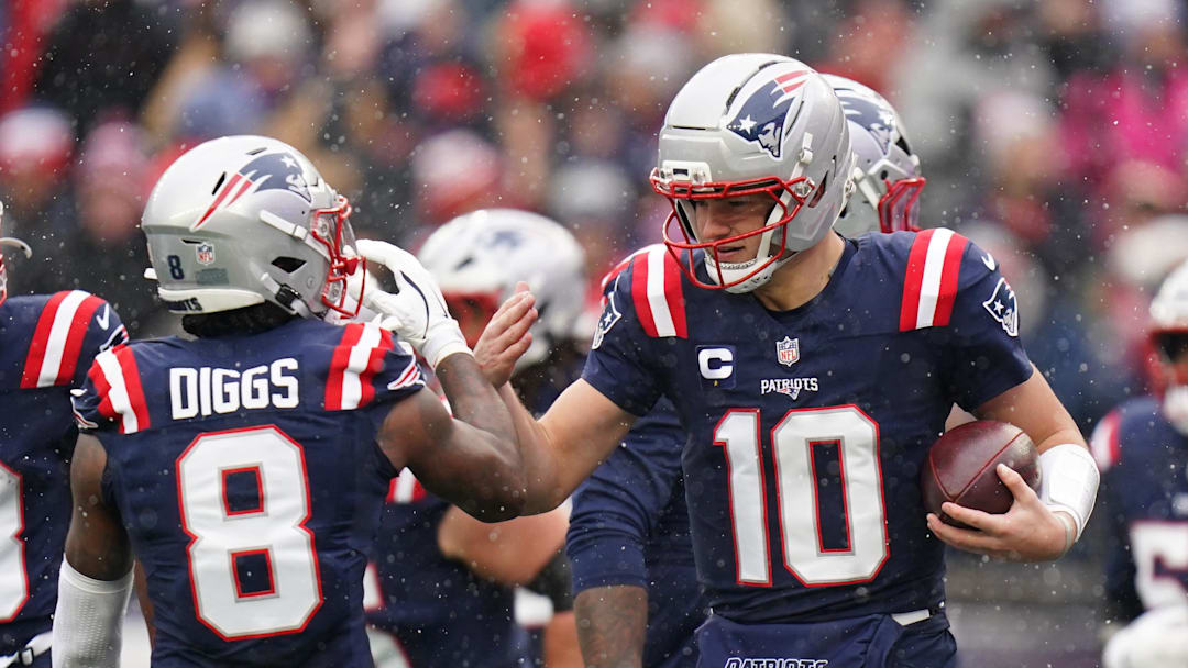 New England Patriots quarterback Drake Maye with wide receiver Stefon Diggs