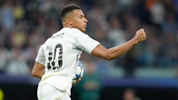 Mbappé é o atacante de referência melhor avaliado no game