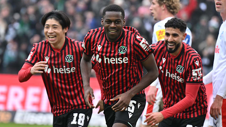 Bayern Munich want to bring Noël Aséko Nkili (centre) back to the club.
