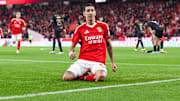 Angel Di Maria a inscrit un triplé ce samedi soir avec le Benfica Lisbonne face à Estrela.
