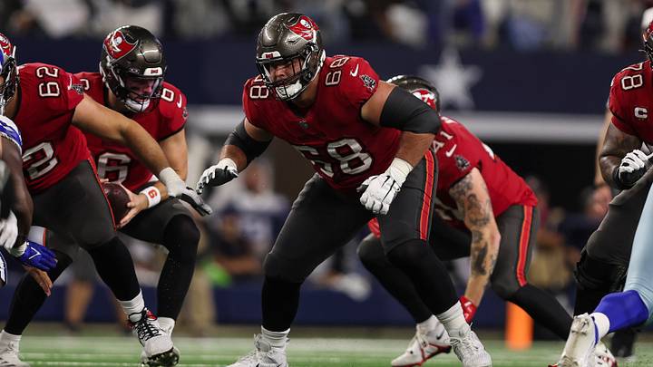 Tampa Bay Buccaneers OG Ben Bredeson is returning to the team on a three-year deal.