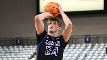 Grand Canyon v Utah Valley
