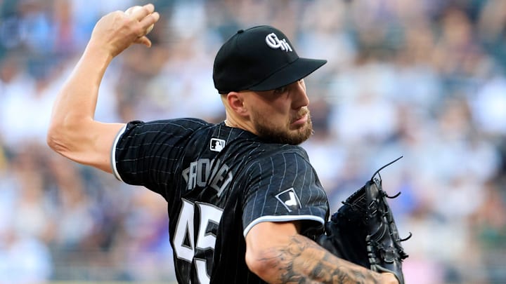 Los Angeles Dodgers v Chicago White Sox