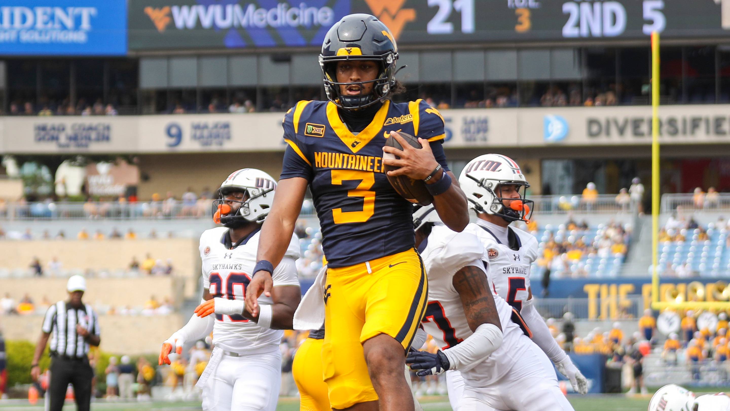 Mike Hawkins Jr. Did Something That Hasn't Been Done Since Pat White