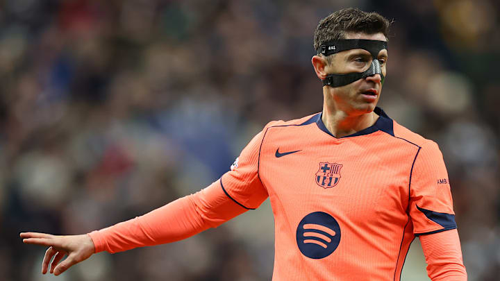 Auch mit 37 Jahren hat Robert Lewandowski nichts von seinem Torinstinkt verloren