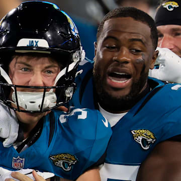 Jacksonville Jaguars place kicker Cam Little (39) is celebrated for his 70-yard field goal by cornerback Jarrian Jones (22) and others during the second quarter of an NFL preseason matchup at EverBank Stadium, Saturday, Aug. 9, 2025 in Jacksonville, Fla. [Corey Perrine/Florida Times-Union]