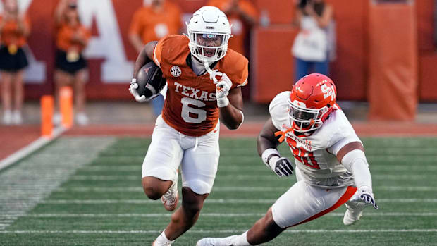 Texas Longhorns running back Christian Clark