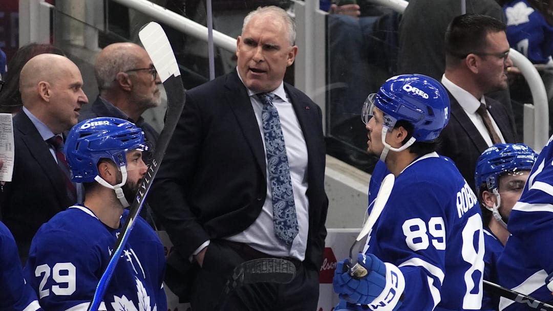 Mar 12, 2026; Toronto, Ontario, CAN; Toronto Maple Leafs head coach Craig Berube talks forward Benoit-Olivier Groulx (29) and forward Nic Robertson (89)  during a break in the action against the Anaheim Ducks during the third period at Scotiabank Arena. Mandatory Credit: John E. Sokolowski-Imagn Images
