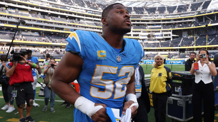 Raiders' Jerry Tillery ejected vs. Chargers after dirty hit on