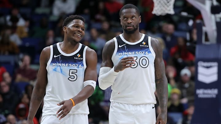Anthony Edwards, Julius Randle