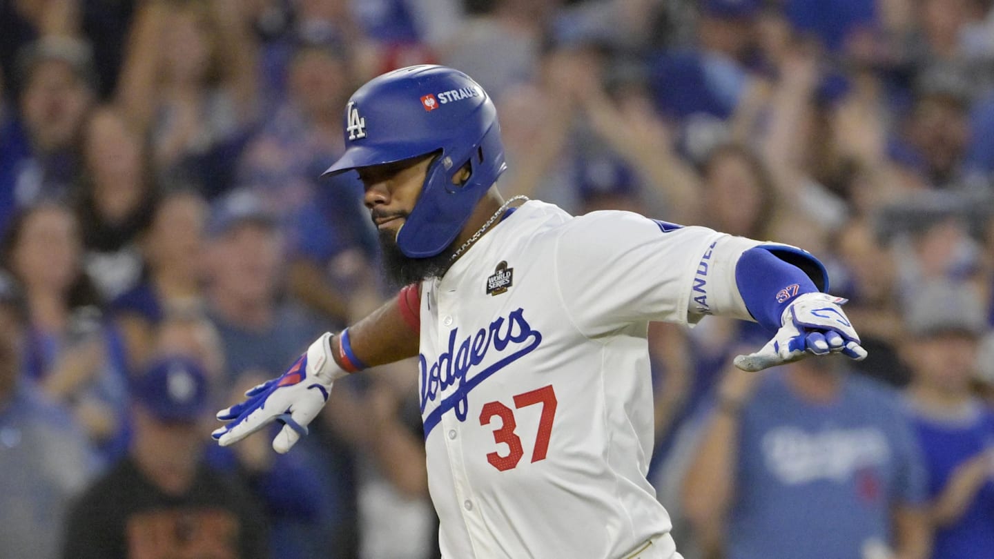 Teoscar Hernandez Bobblehead- LA Dodgers Giveaway 8-20-24