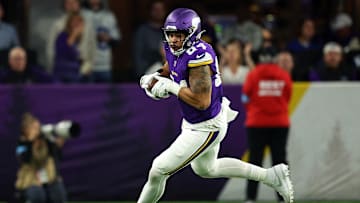 Minnesota Vikings tight end Josh Oliver