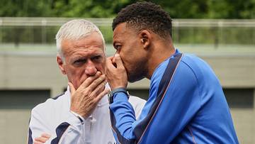 FBL-WC-2026-FRA-POLITICS