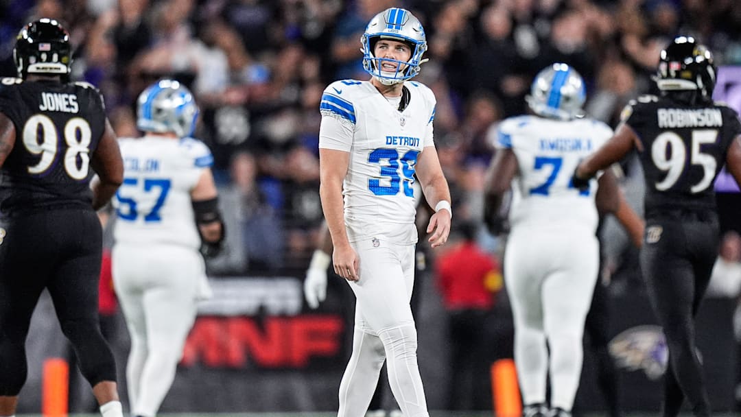 Detroit Lions kicker Jake Bates (39) reacts after missing a field goal against Baltimore Ravens during the first half at M&T Bank Stadium in Baltimore, Md. on Monday, Sept. 22, 2025.