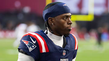 Dec 15, 2024; Glendale, Arizona, USA; New England Patriots cornerback Marcellas Dial Jr. (27) against the Arizona Cardinals at State Farm Stadium. Mandatory Credit: Mark J. Rebilas-Imagn Images