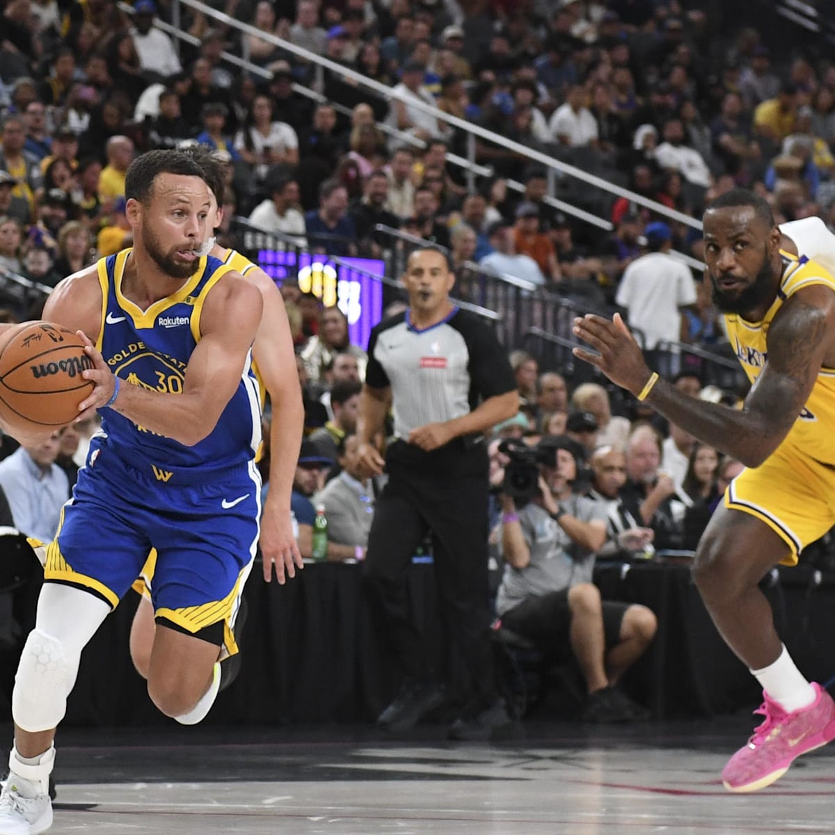Lakers News Stephen Curry Passes LeBron James for First Time in Surprising Category