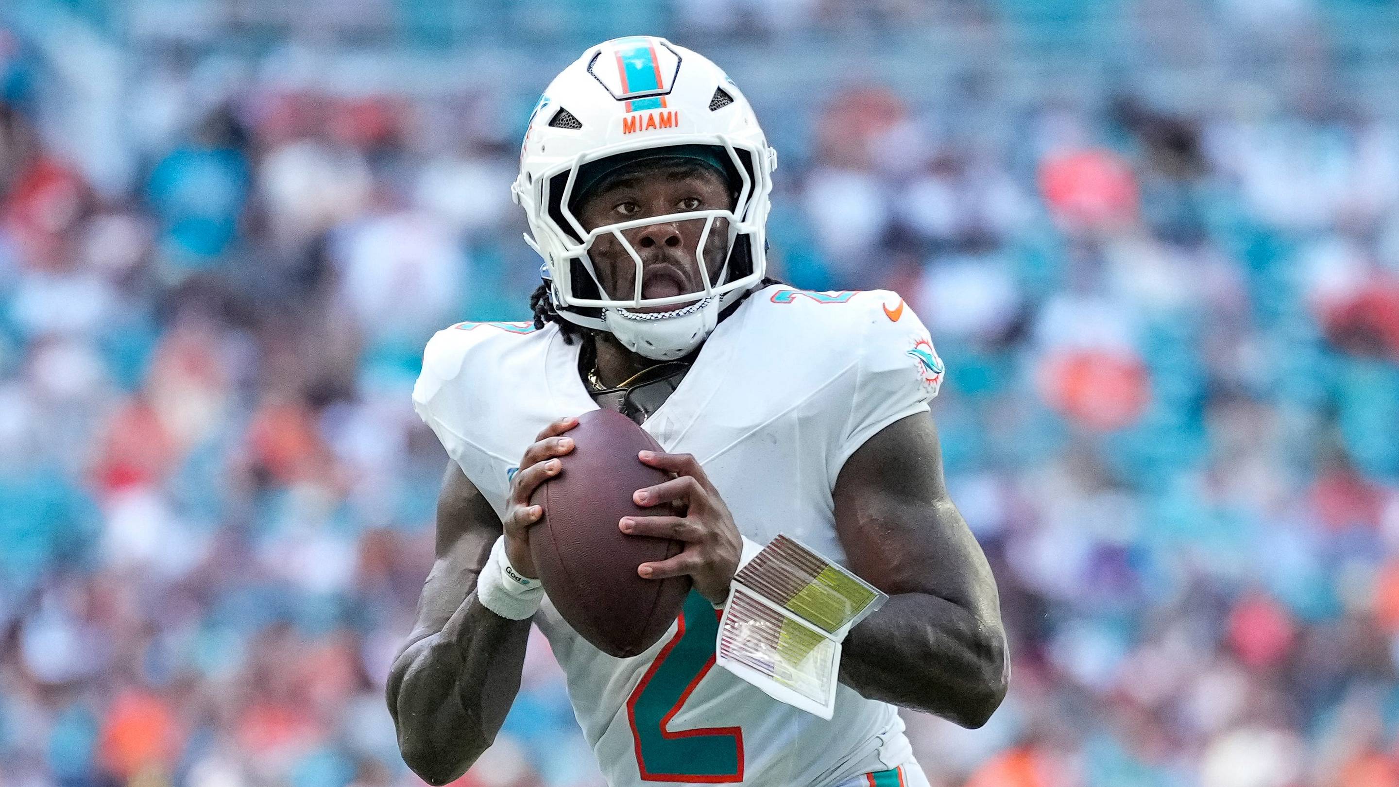 Dolphins could make the wrong kind of history if offensive woes continue