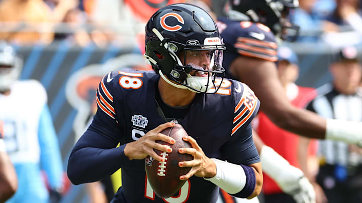 Chicago Bears quarterback Caleb Williams looks to pass the ball during a game vs. the Tennessee Titans.