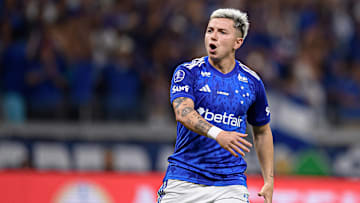Cruzeiro v Boca Juniors - Copa CONMEBOL Sudamericana 2024
