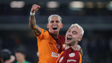 Galatasaray v Fatih Karagumruk - Turkish Super League
