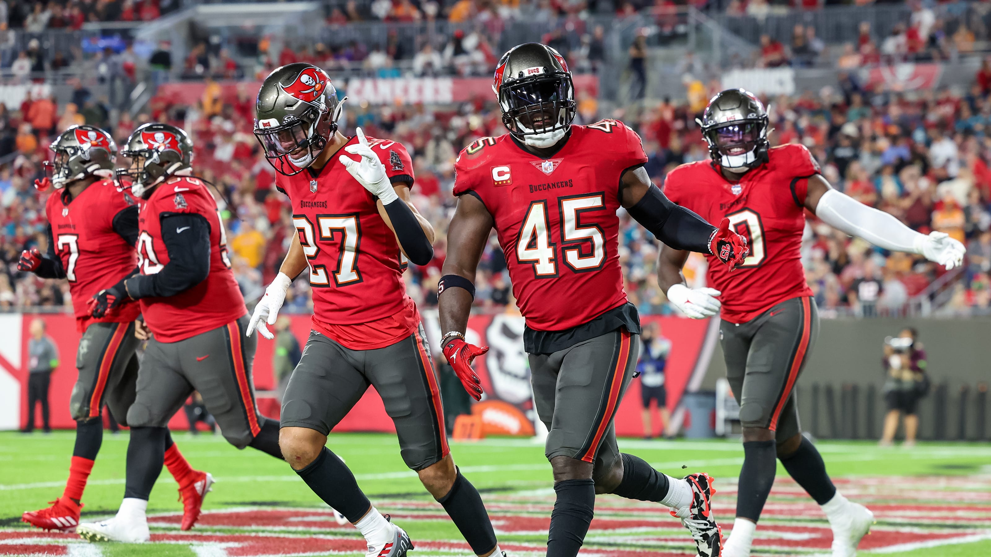 Tampa Bay Buccaneers free agent tracker: Who's coming and going in 2024?  (Updated)
