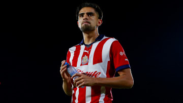 Ricardo Marín seguiría sin aparecer con las Chivas tras haberse lesionado en la Liguilla pasada contra Pumas.