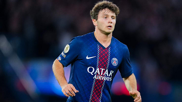 Joao Neves est logiquement intégré dans cette équipe. Joao Neves est logiquement intégré dans cette équipe.