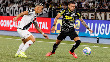 Vasco e Botafogo disputam vaga nas semis do Cariocão