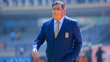 Pumas UNAM v Tigres UANL - Torneo Grita Mexico C22 Liga MX