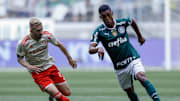 Vanderlan, cria da base do Palmeiras, teve grande jogo contra o Internacional