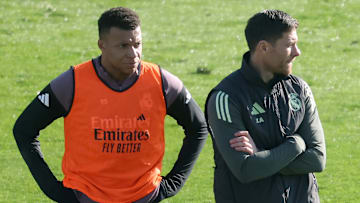 Kylian Mbappe und Xabi Alonso hoffen auf den Supercopa-Titel Kylian Mbappe und Xabi Alonso hoffen auf den Supercopa-Titel
