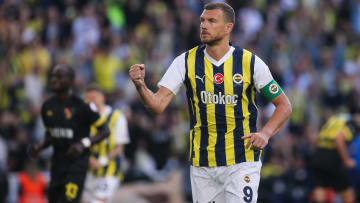 Edin Dzeko'nun gol sevinci