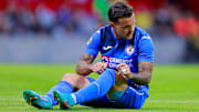 El uruguayo Christian Tabó fue quien más trato de hacer algo en el ataque de Cruz Azul, sin tener éxito.