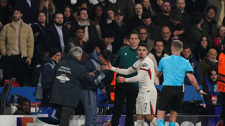 Pedro Neto a eu une mauvais geste envers un ramasseur de balle Pedro Neto a eu une mauvais geste envers un ramasseur de balle