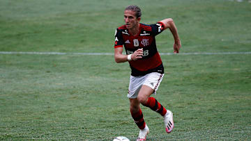 Globo estuda colocar lateral-esquerdo Filipe Luís, do Flamengo, como comentarista na Copa do Mundo do Catar.