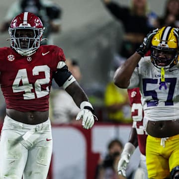 Yhonzae Pierre (42).