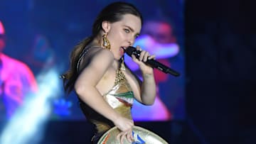 Belinda está comprometida con Christian Nodal