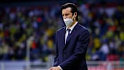 El entrenador Santiago Solari.