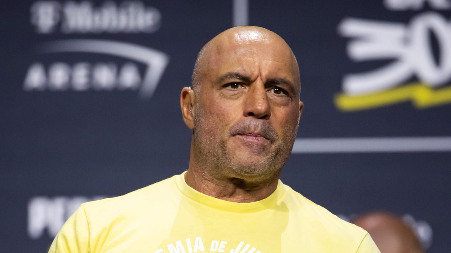 Mayweather, Tyson Expected To Stage 2026 Exhibition Fight
