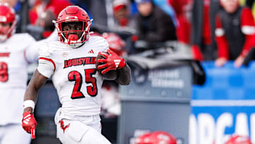 Louisville Cardinals running back Isaac Brown (25)