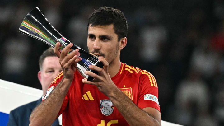 Campeão pela Espanha, Rodri foi eleito o melhor em campo na goleada por 4 a 1 sobre a Geórgia nas oitavas de final