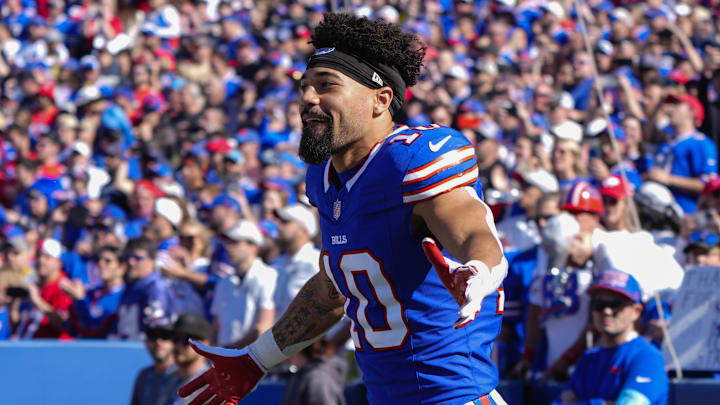 Bills receiver Khalil Shakir has helped a Buffalo animal rescue transfer dogs when space was needed Bills receiver Khalil Shakir has helped a Buffalo animal rescue transfer dogs when space was needed