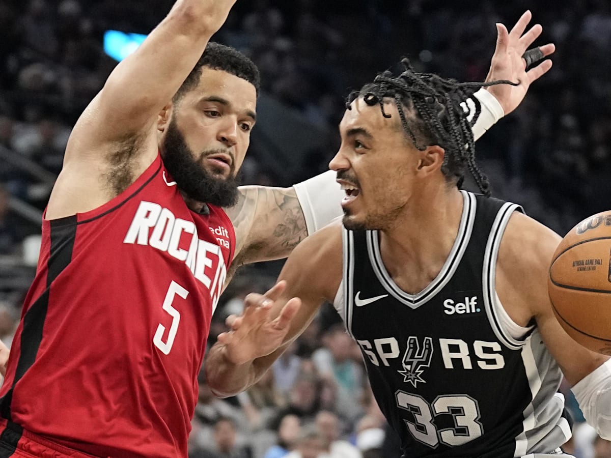 How to watch rockets game tonight online
