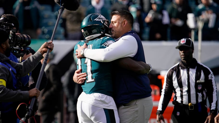 Mike Vrabel, A.J. Brown.