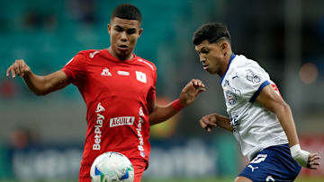 Erick Pulga é uma das esperanças de gol do Esquadrão
