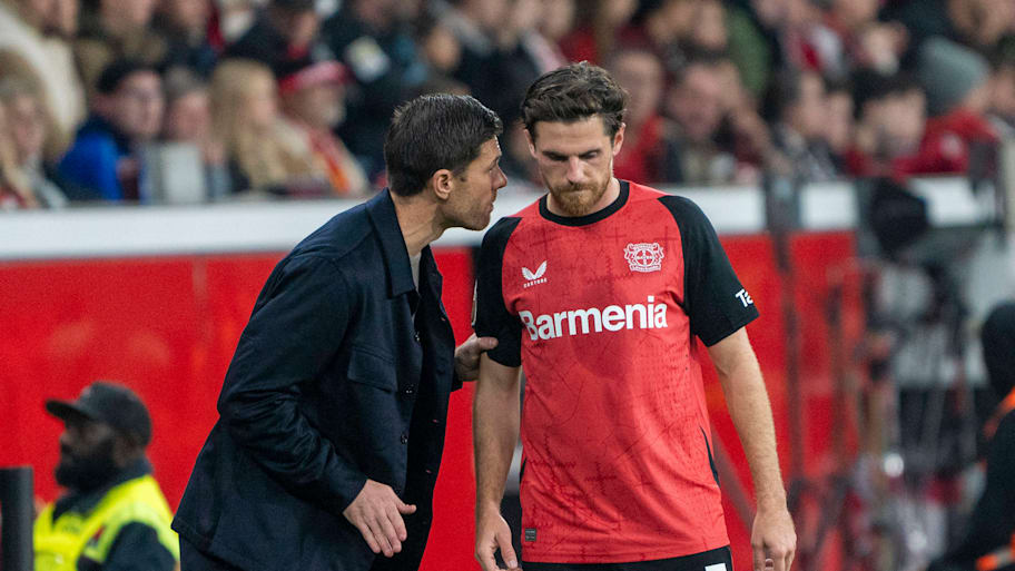 Xabi Alonso, Jonas Hofmann
