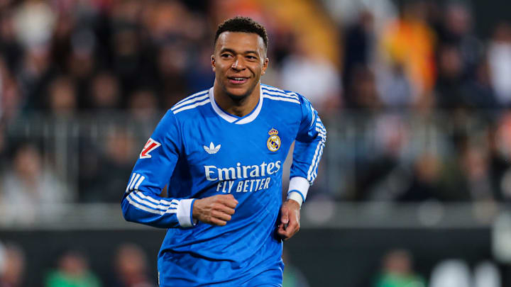 Kylian Mbappé devrait débuter à Osasuna.